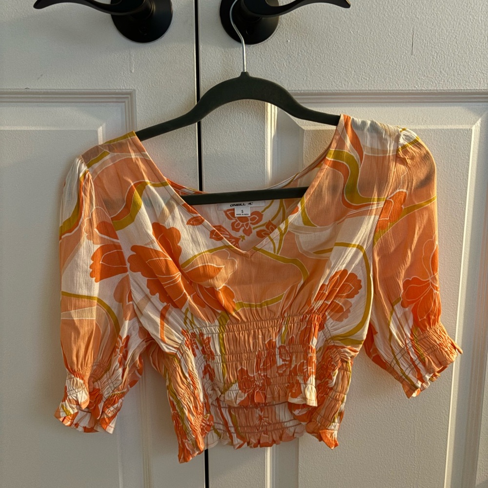 Billabong Puffy Sleeve Blouse